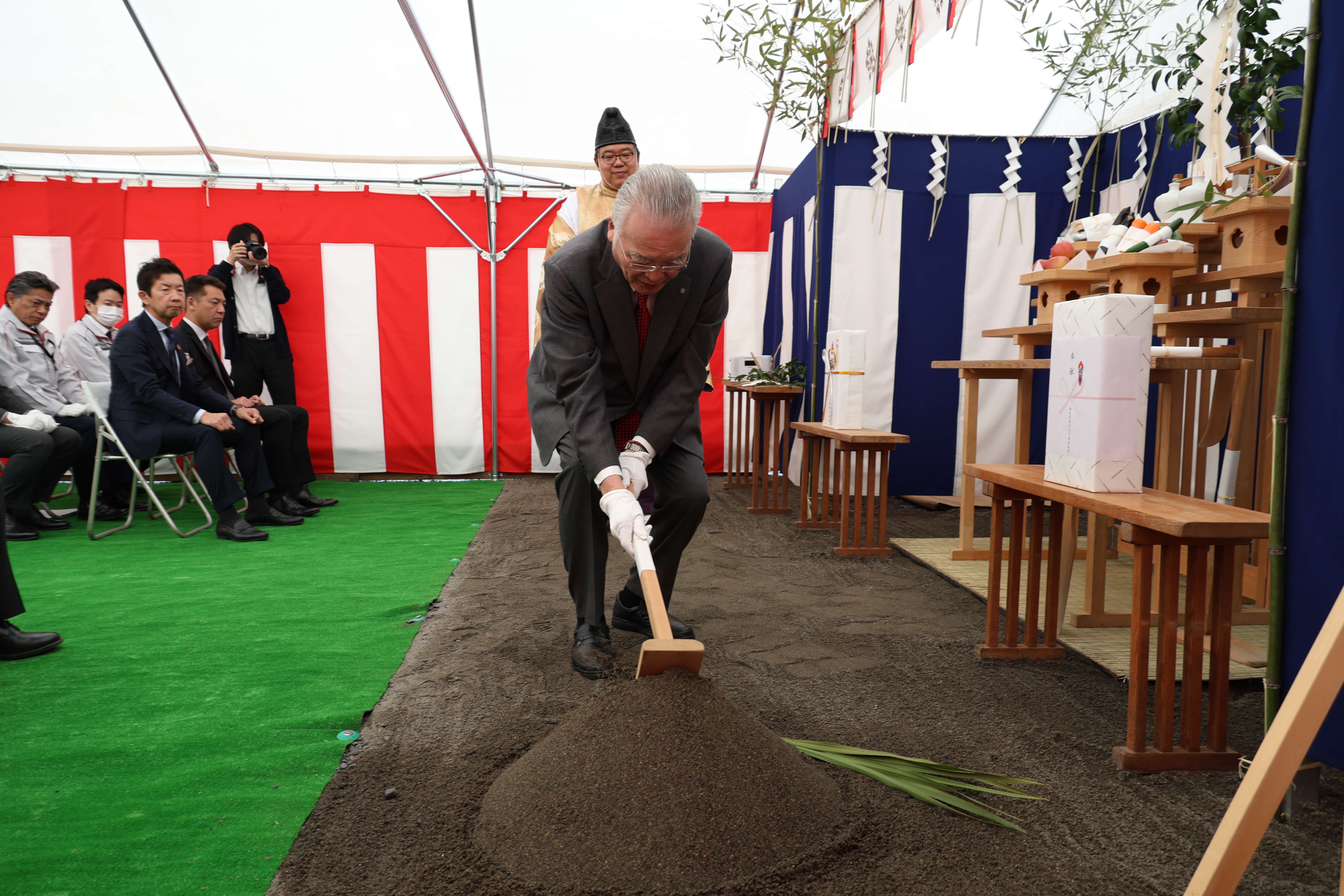 写真　2016年10月3日　 起工式1