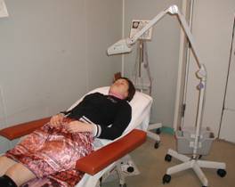 写真 脳波、脳誘発電位検査